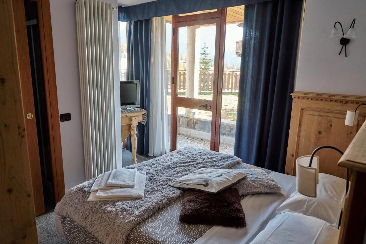 Chalet Weal Aparthotel Sestriere Luaran gambar