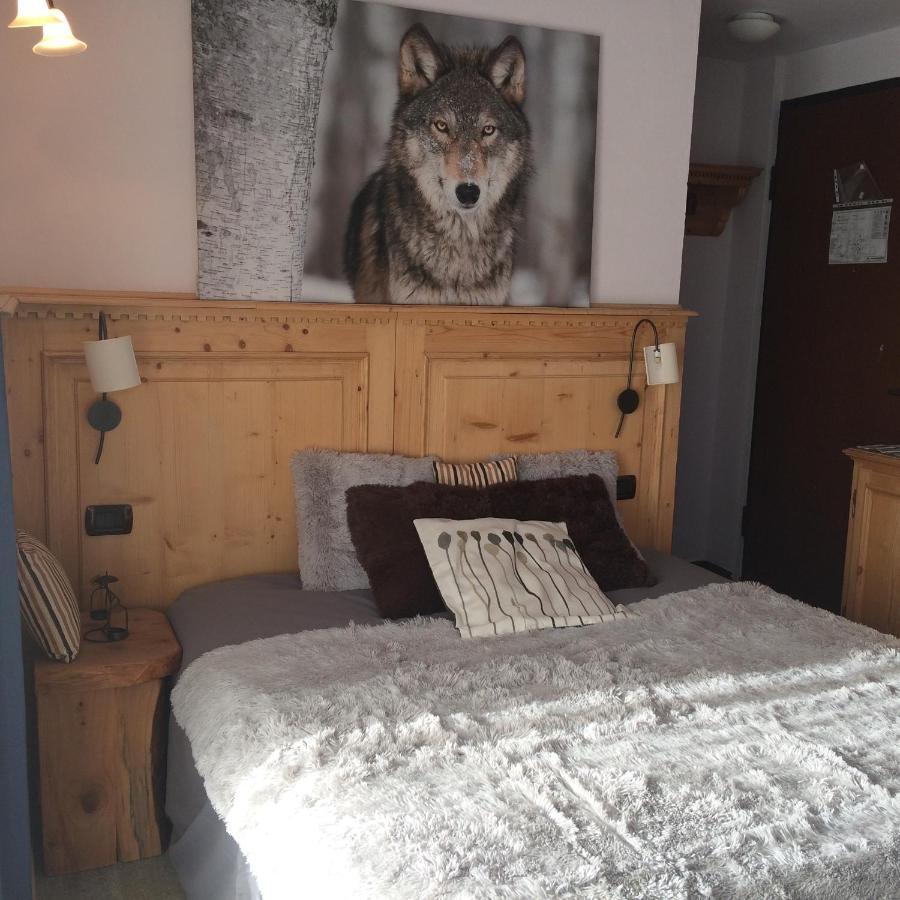 Chalet Weal Aparthotel Sestriere Luaran gambar