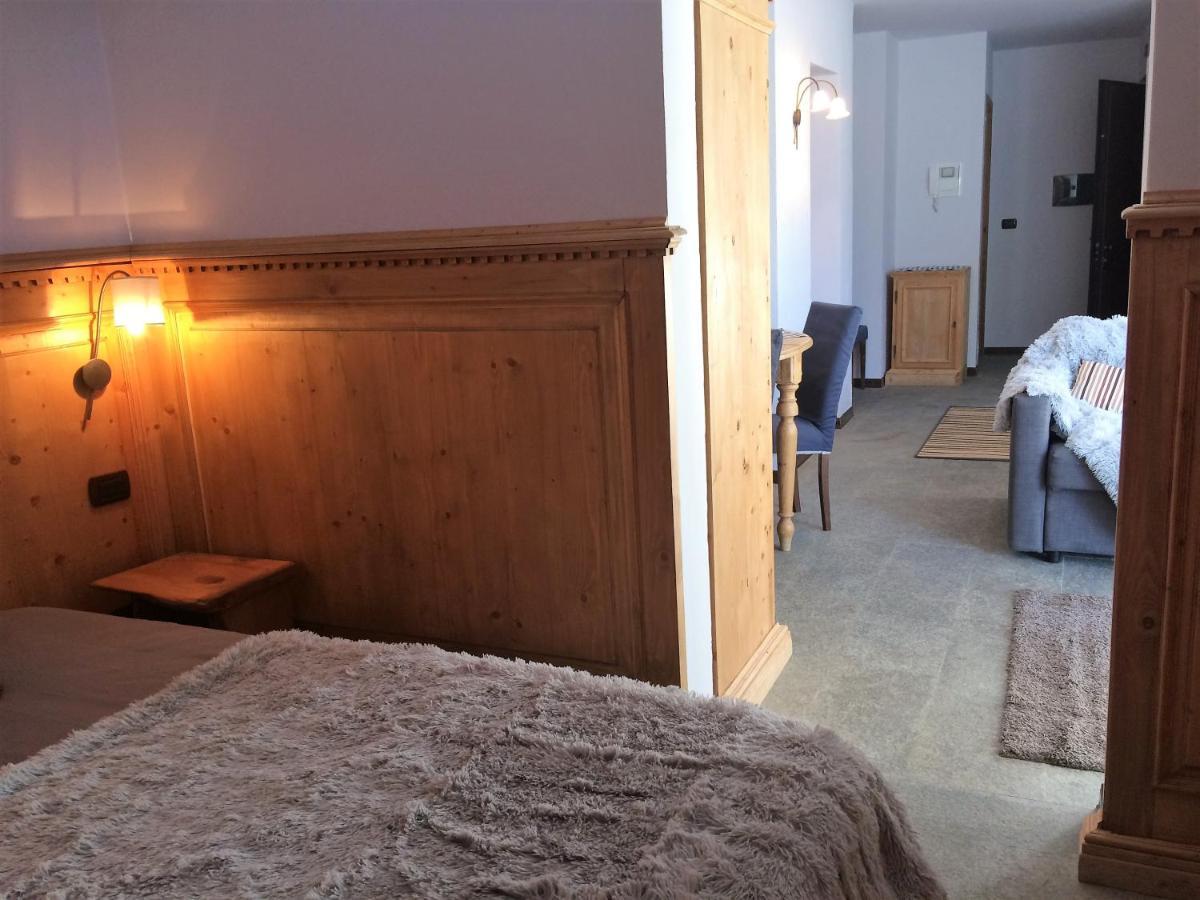 Chalet Weal Aparthotel Sestriere Luaran gambar