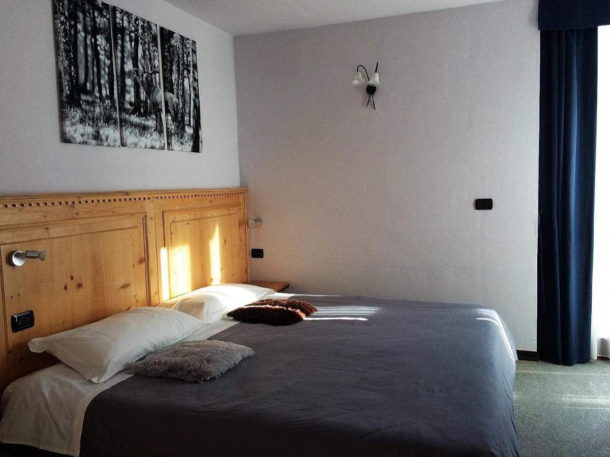 Chalet Weal Aparthotel Sestriere Luaran gambar