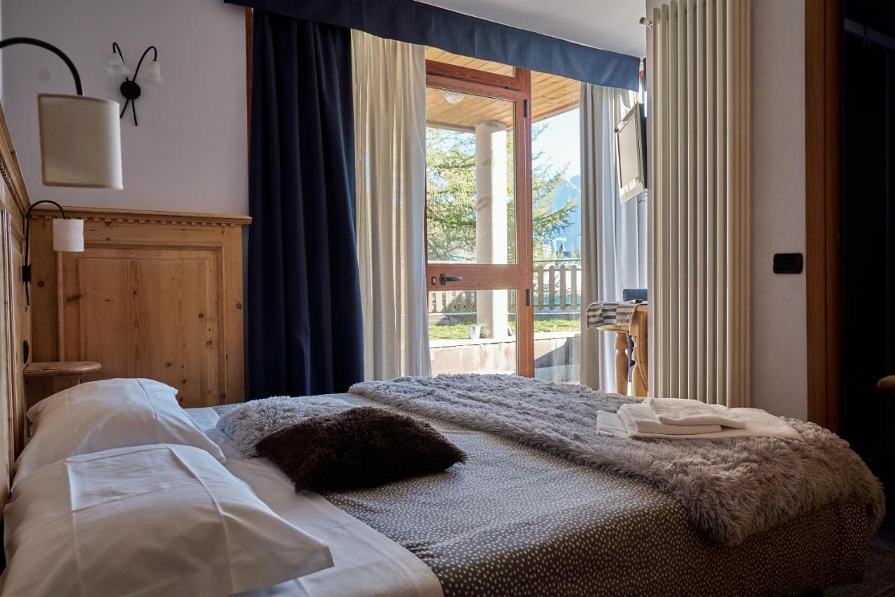 Chalet Weal Aparthotel Sestriere Luaran gambar